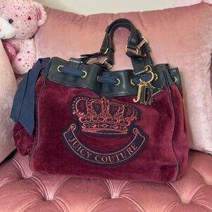 JUICY COUTURE BURGUNDY DAYDREAMER BAG